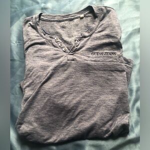 Guess  Men's Long Sleeve Gray Tee